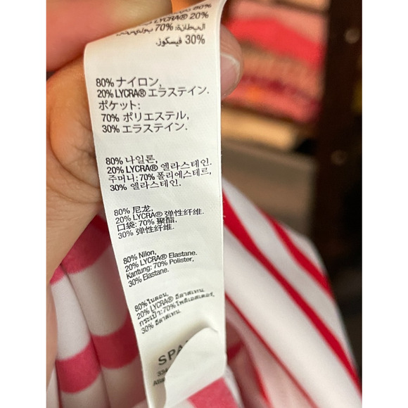 Women's XL Spanx Long Sleeve Sun Shirt Striped Red White Lycra - Picture 6 of 6